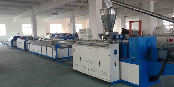 pvc家具板生产线